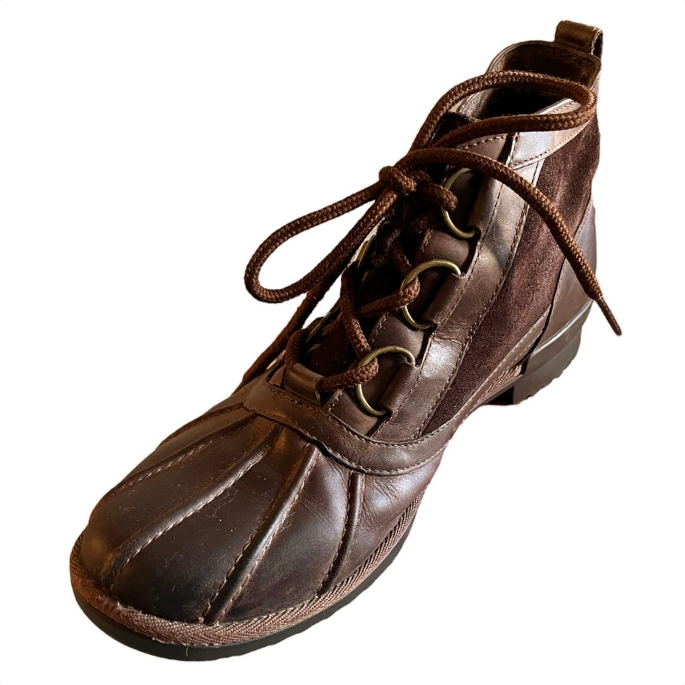 UGG Brown Lace-Up Duck Bootie Ankle Boots